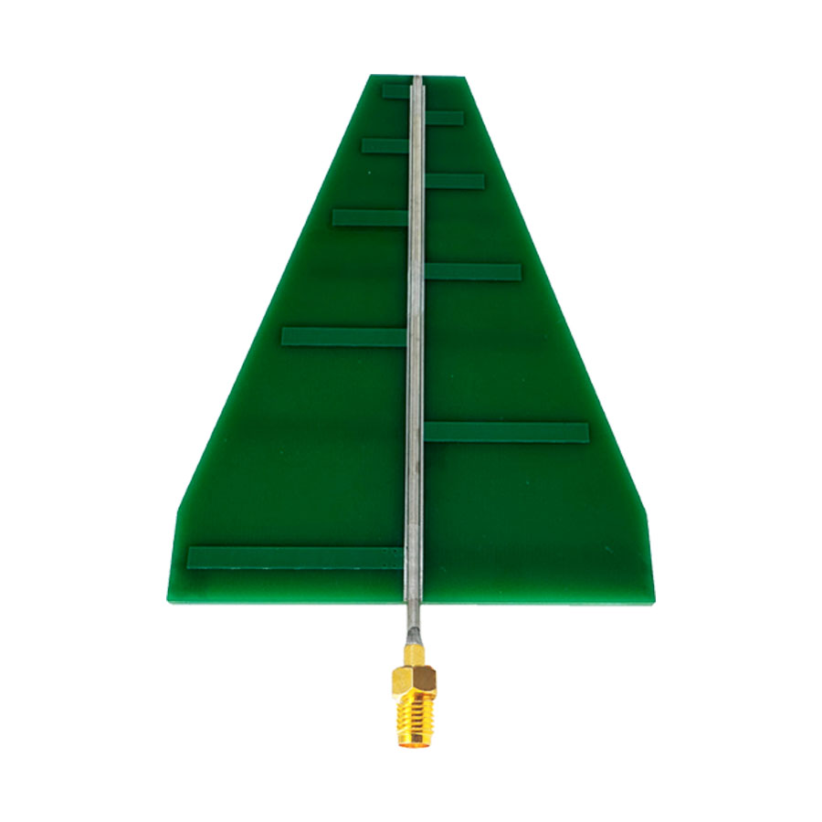 100*80MM 600-8500MHz 绿色PCB对数周期17c一起草
